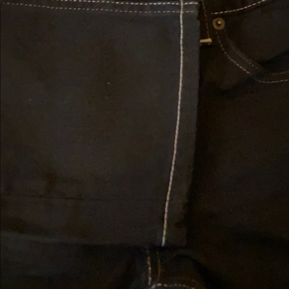 Levi - Picture 5 of 6